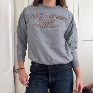 Vintage 2009 Harley Davidson Crewneck
- Black Hills S.D.